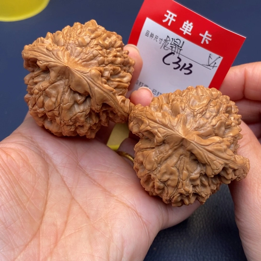 文玩核桃吊坠文玩核桃