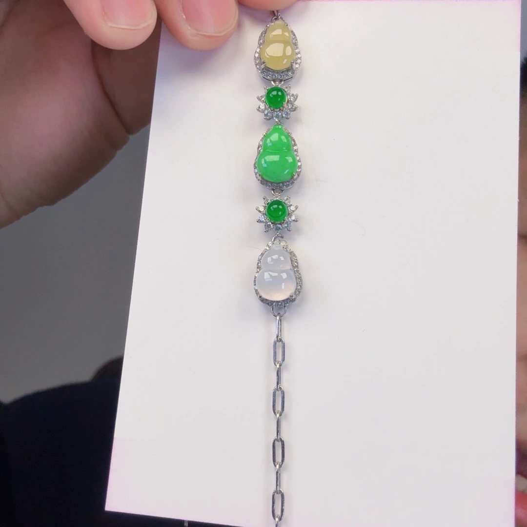 翡翠颈饰银S925镶嵌一件