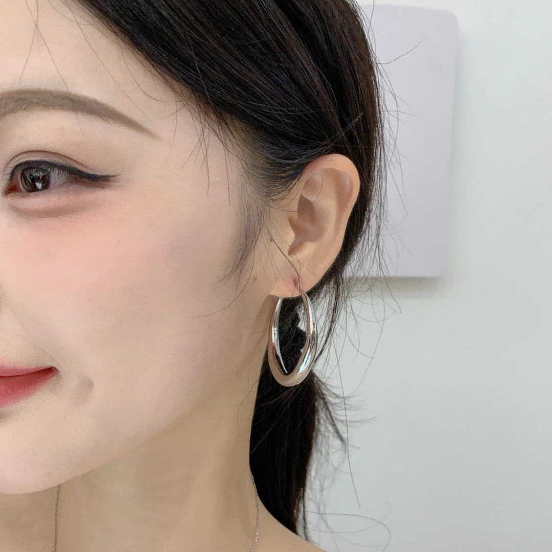 钛钢耳饰 简约百搭圈圈耳环