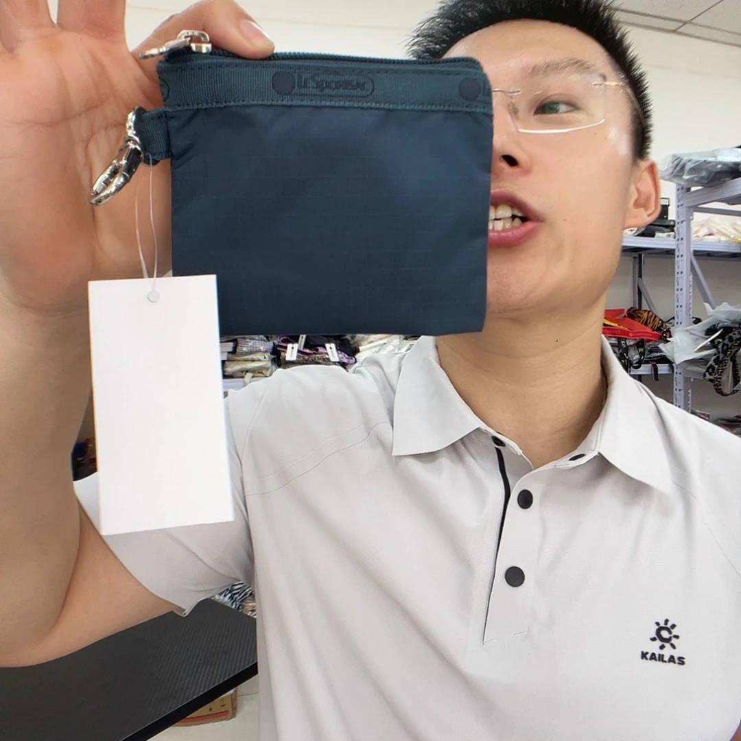 PU化妆包等各种产品