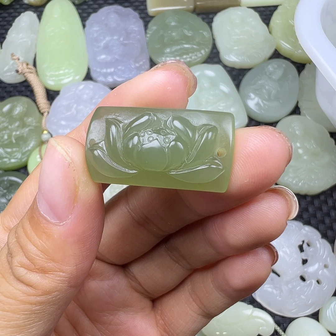 和田玉未镶嵌项圈卡27