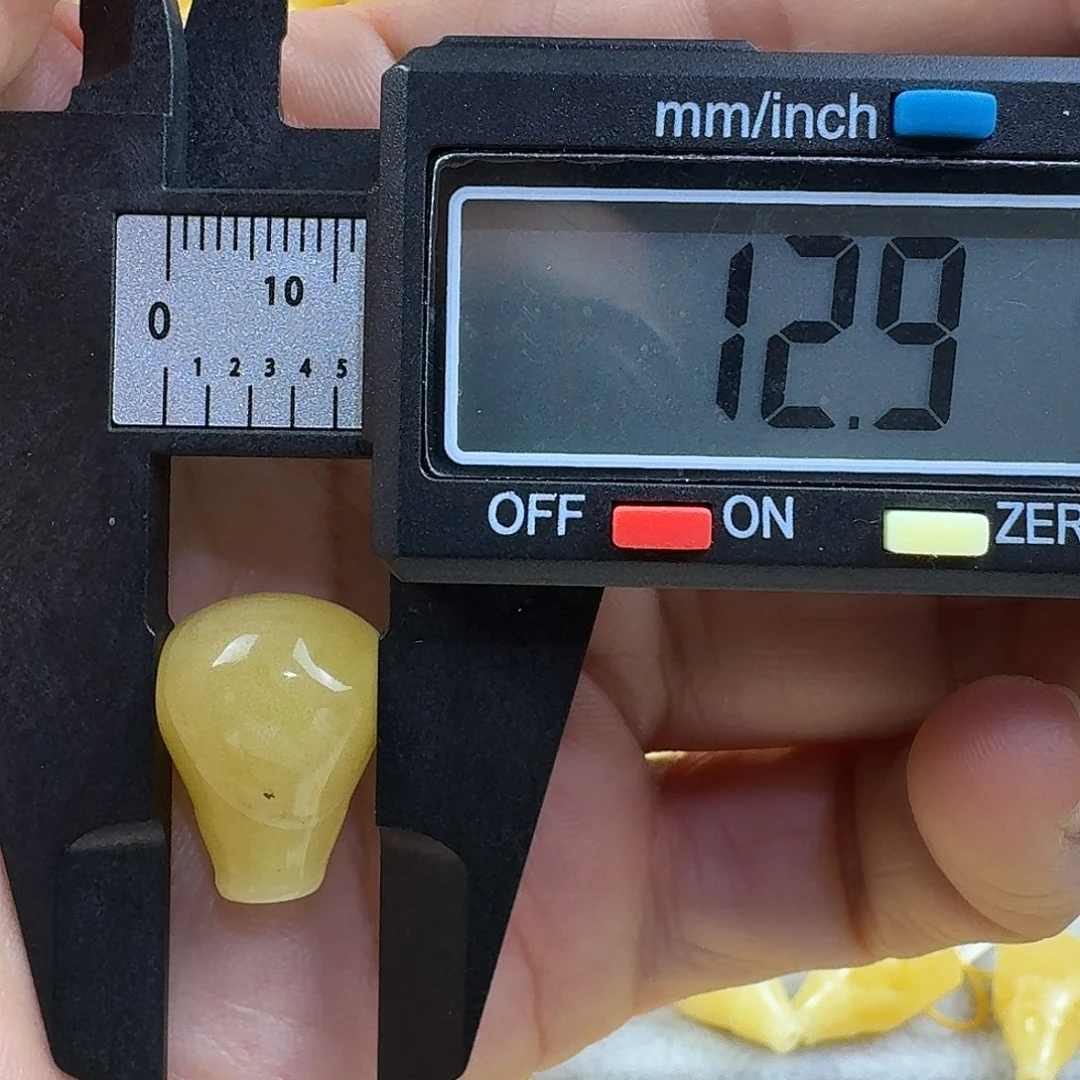 蜜蜡未镶嵌裸石36杂