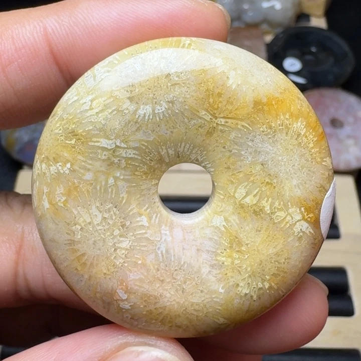 硅化玉未镶嵌纯天然色有机玉石保真色