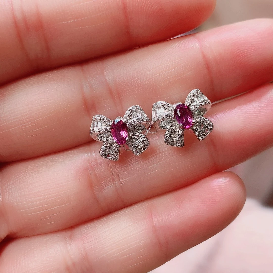 银S925镶嵌耳饰石榴石