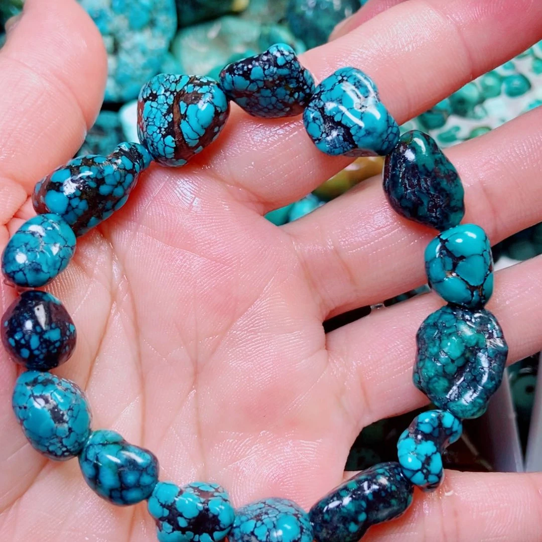 绿松石未镶嵌挂件