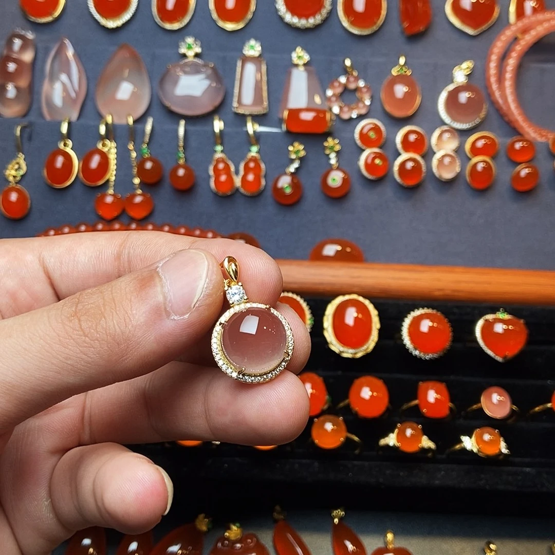 颈饰银S925镶嵌南红玛瑙