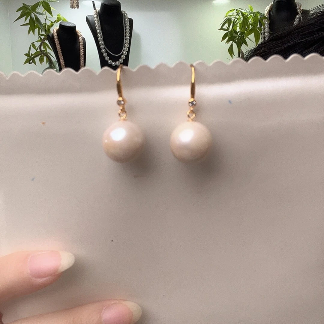 未镶嵌淡水珍珠耳饰