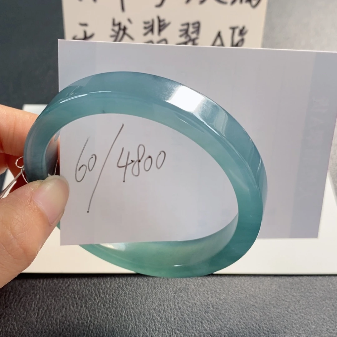 未镶嵌手镯翡翠天然翡翠
