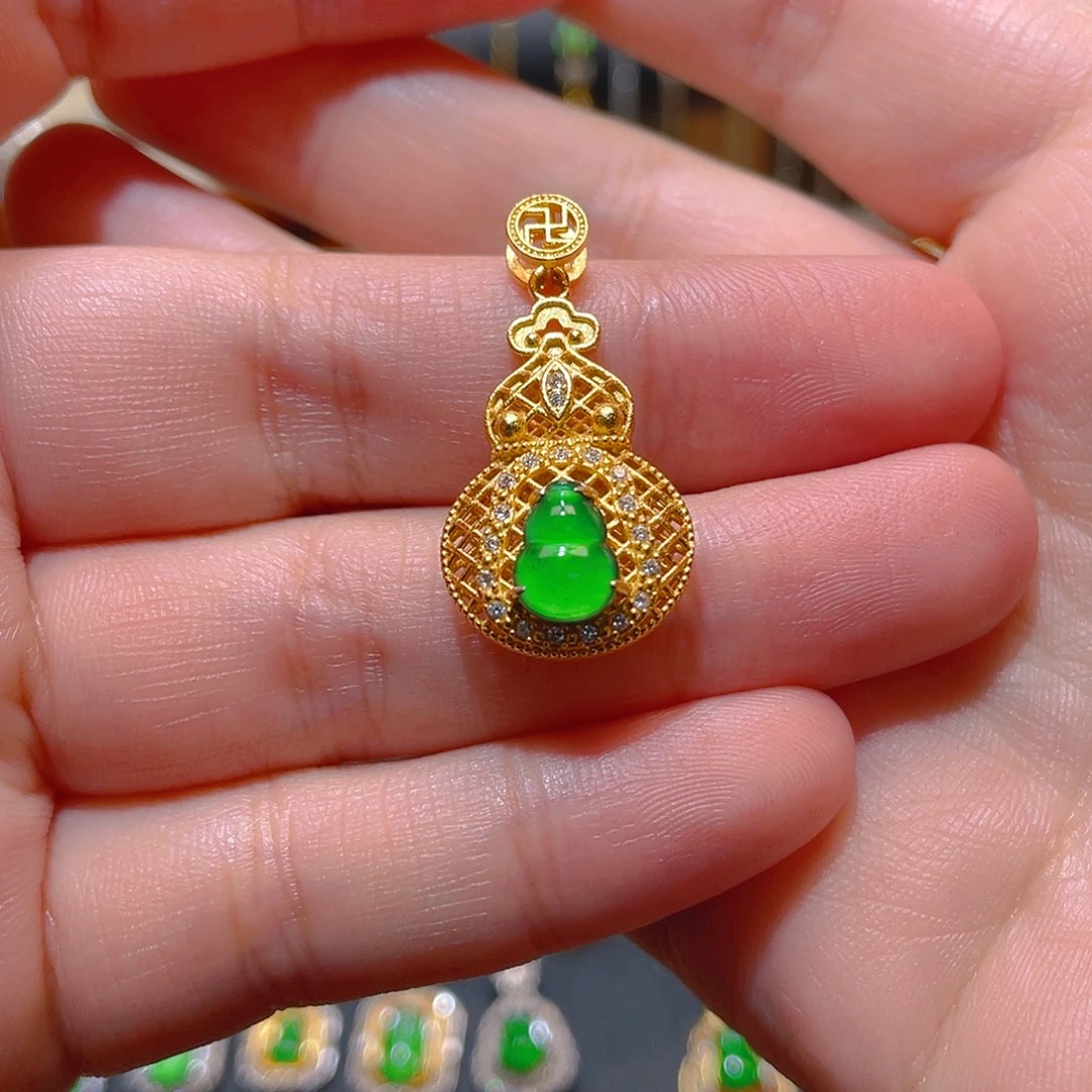 沅***光翡翠银S925镶嵌吊坠(不含链)