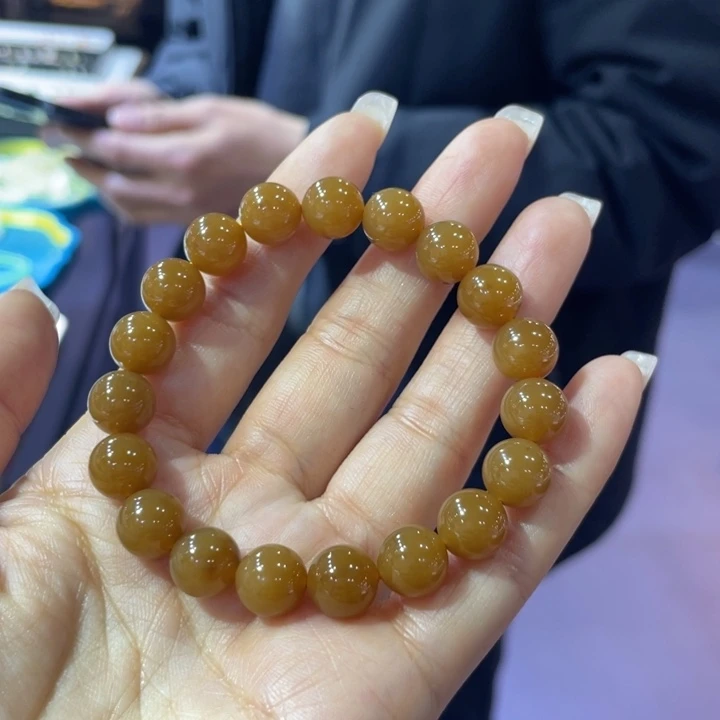 和田玉未镶嵌手串