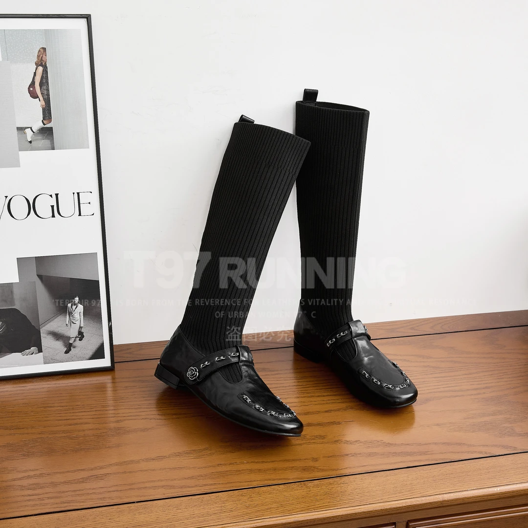 2025秋冬新款法式圆头金属链条欧洲站针织一脚蹬套筒长靴X0342