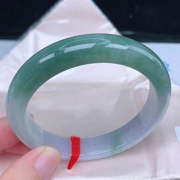 未镶嵌手镯翡翠天然