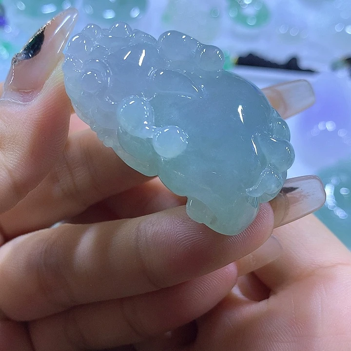 颈饰未镶嵌翡翠天然翡翠A货吊坠