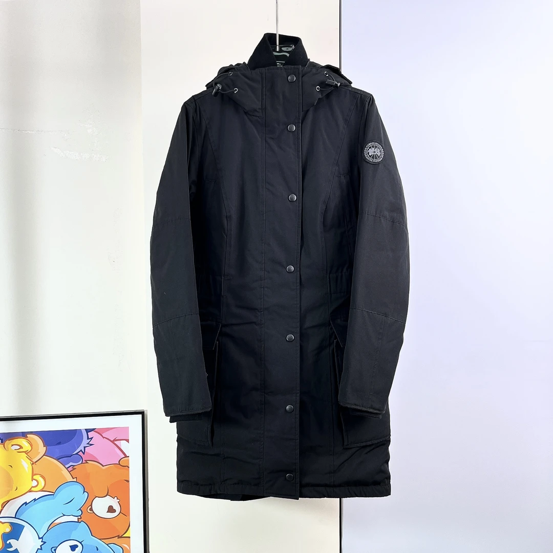 95新 CANADA GOOSE 羽绒服/S码/Xspk2387