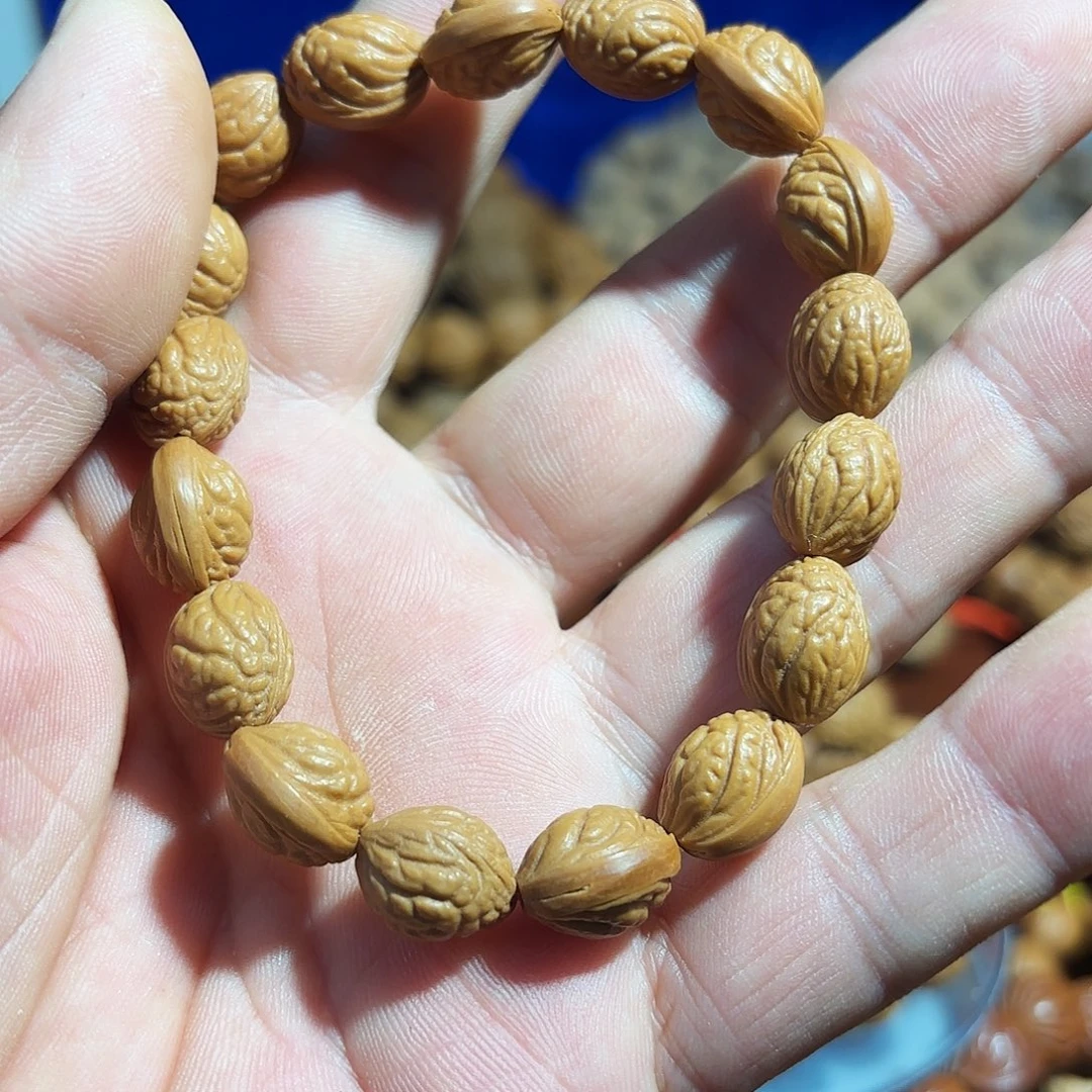 平***樂野桃核手串17颗1.0左右