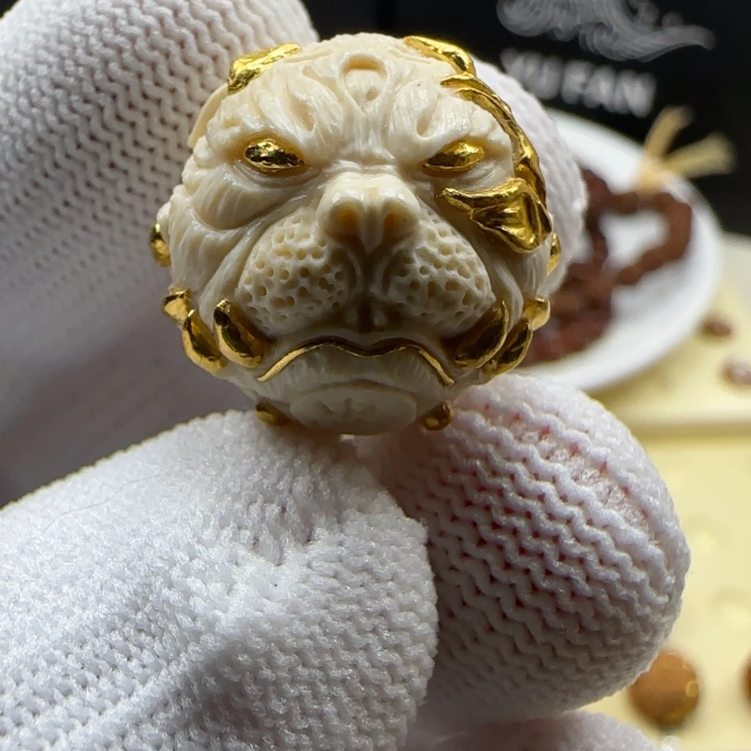 吊坠猴头核桃狗王镶嵌24k
