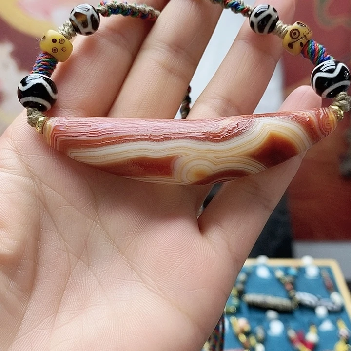 玛瑙/玉髓颈饰合金