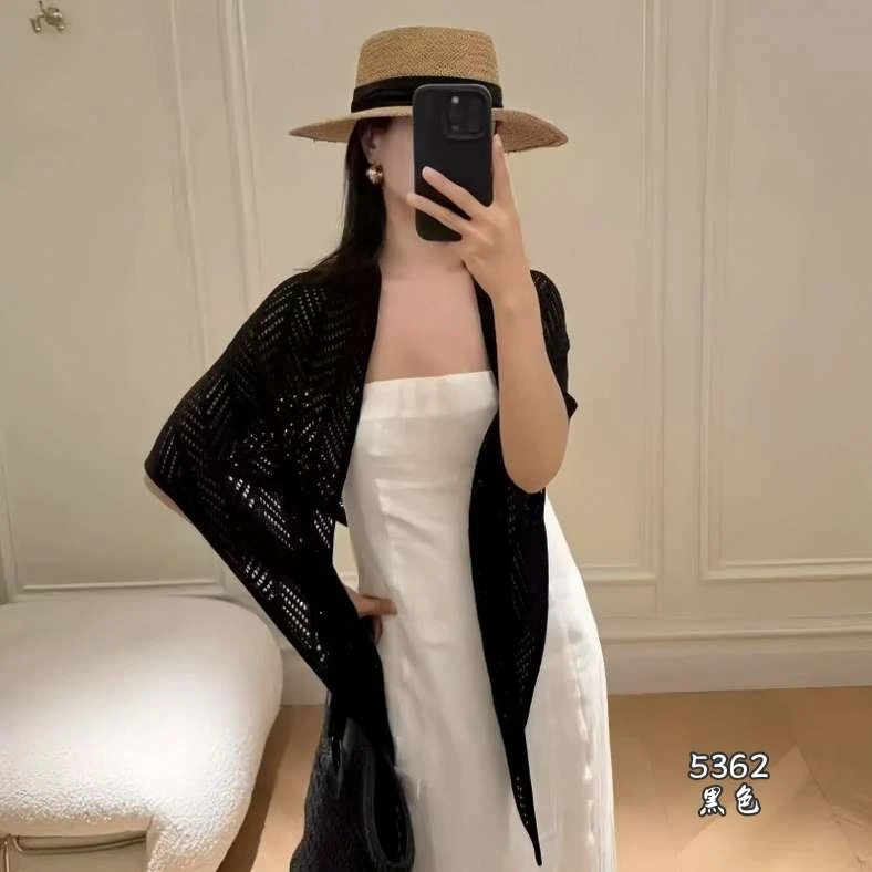 披肩法式纯色披肩气质秋冬极简风女士长款韩版成人
