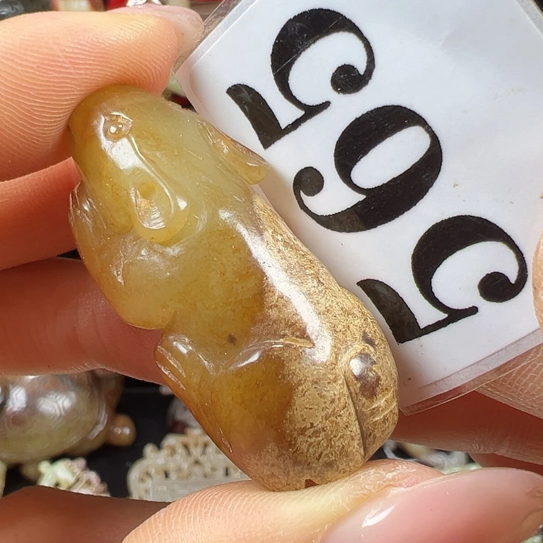 和田玉未镶嵌挂件