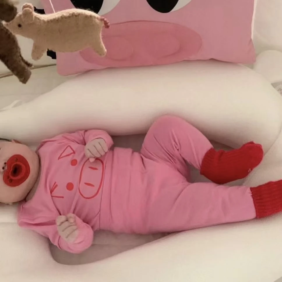 满印小马刺绣白色加绒外出服