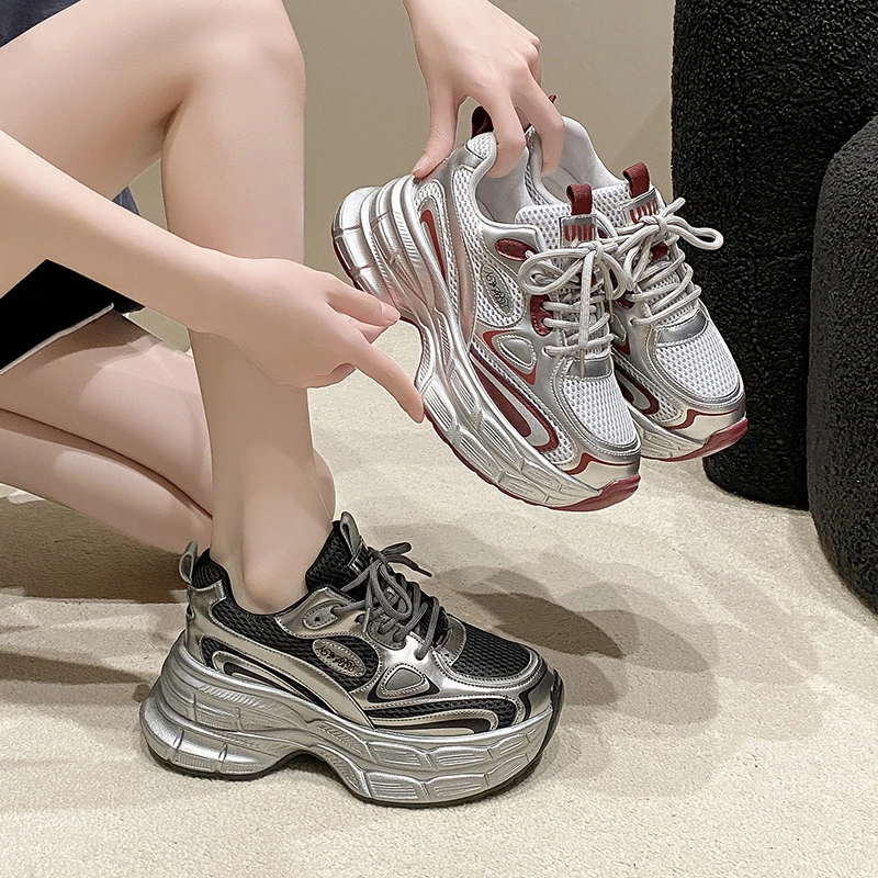 N大码脚脚复古增高厚底休闲运动鞋女春秋松糕情侣老爹鞋