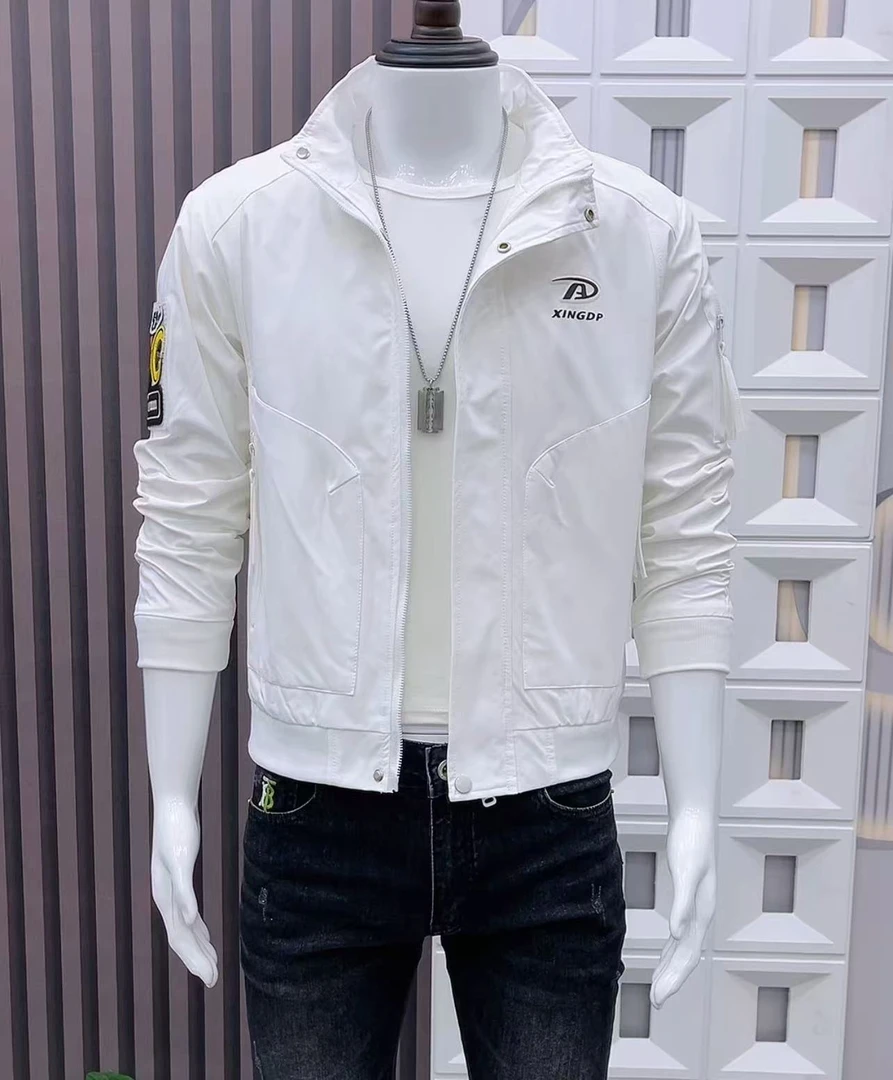 新款时尚男士轻奢百搭潮流修身立领韩版休闲秋季夹克外套