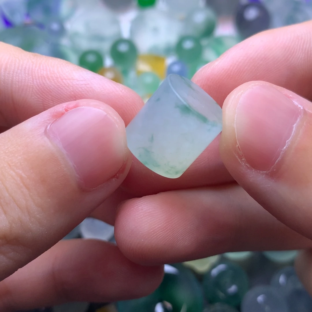 定制翡翠未镶嵌珠子