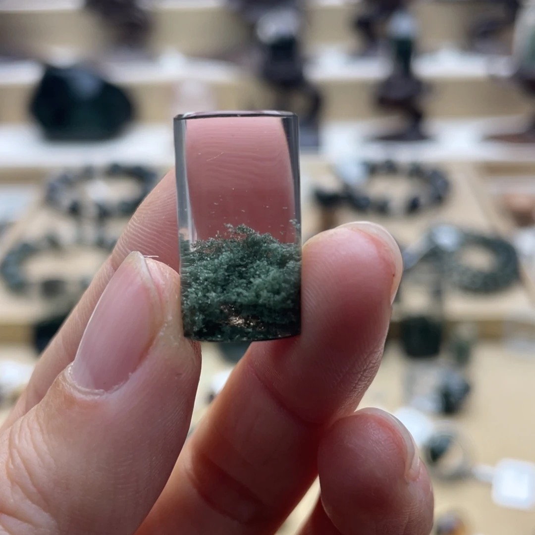 水晶颈饰未镶嵌绿幽灵聚宝盆柱子