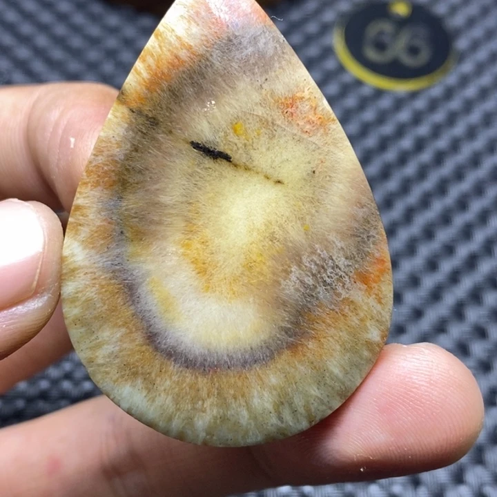 你***贝玛瑙/玉髓未镶嵌1