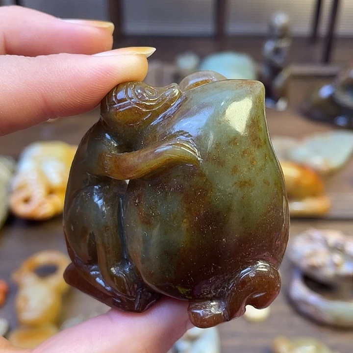 未镶嵌和田玉（糖玉）挂件