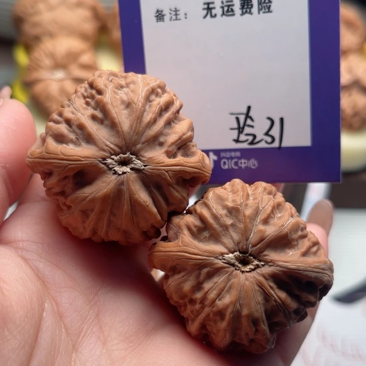 吊坠文玩核桃?*帅文玩核桃31