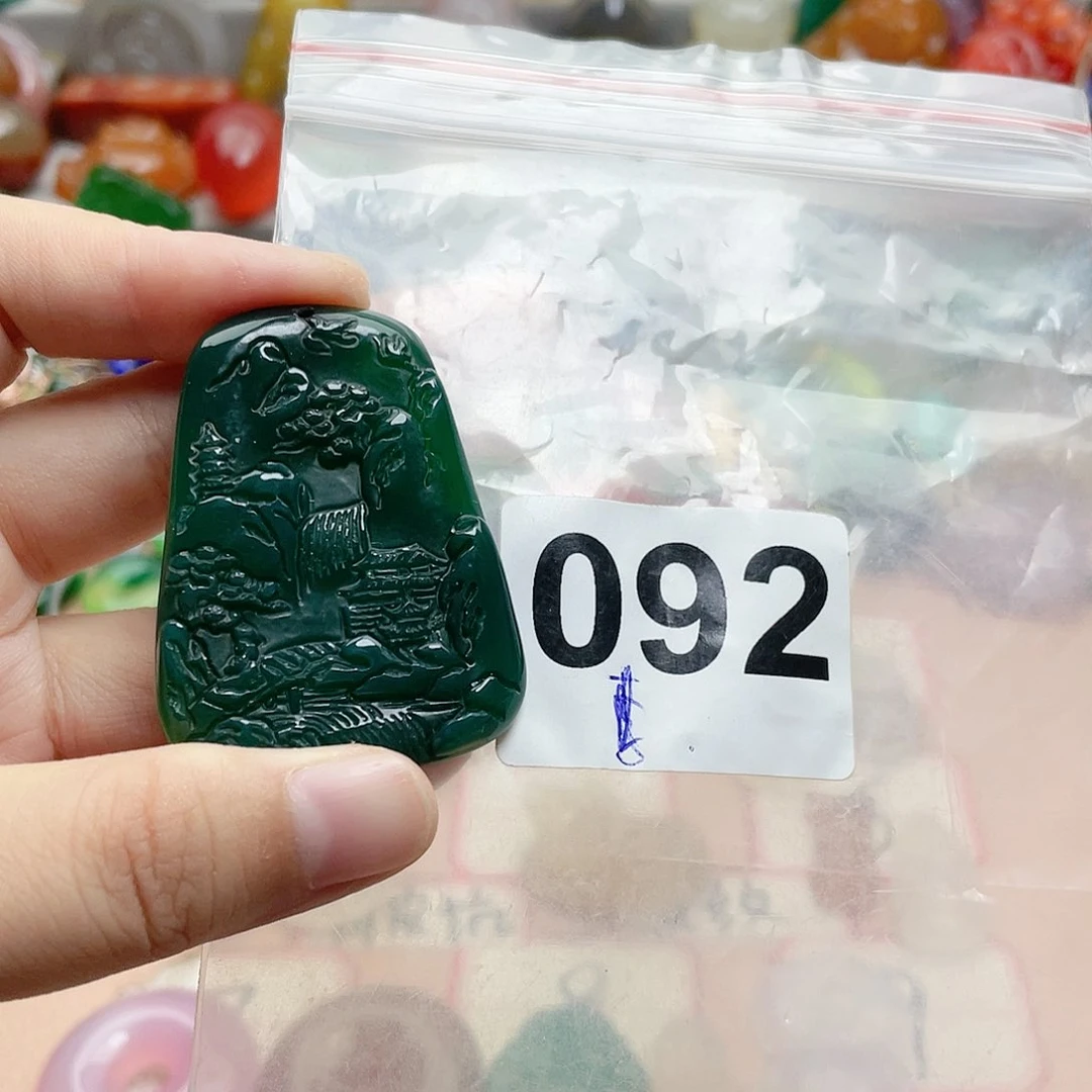 合金颈饰玛瑙/玉髓慧****）