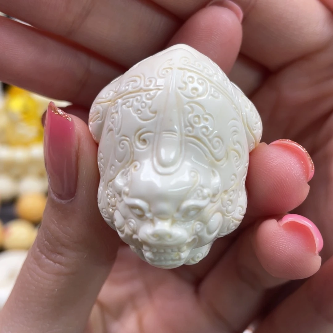 琥珀裸石未镶嵌琥珀蜜蜡