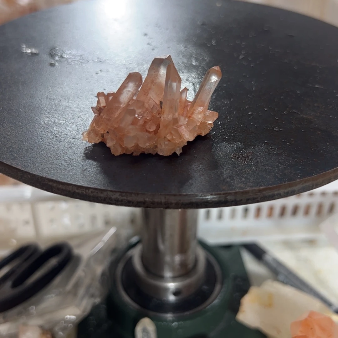 小***山未镶嵌珠宝半成品水晶