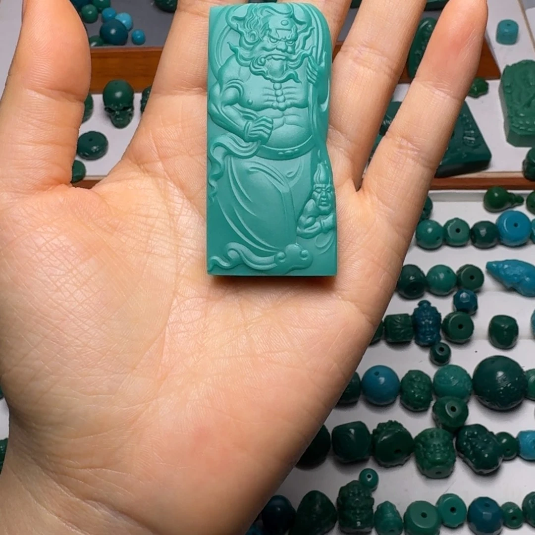 琉璃颈饰科技松配饰