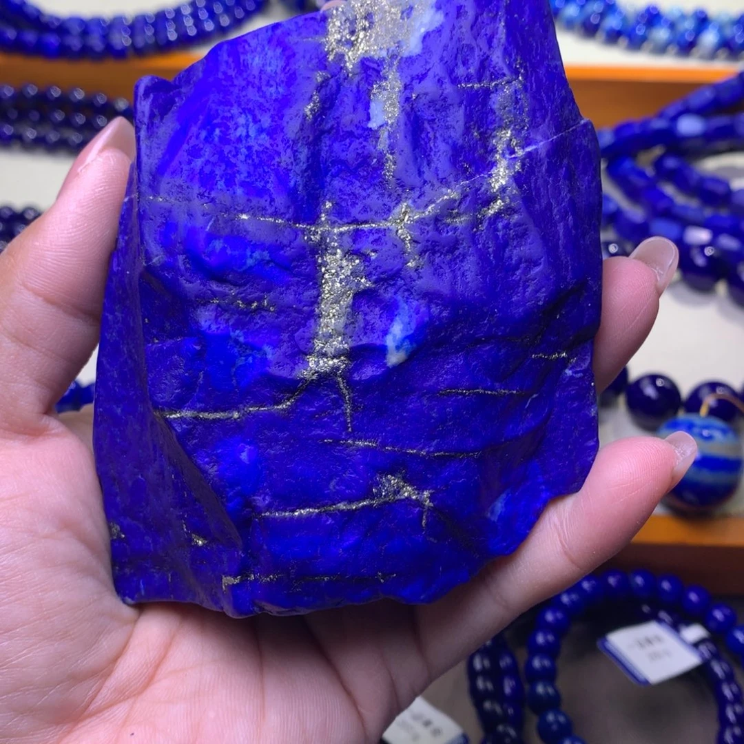 新***助青金石未镶嵌原石