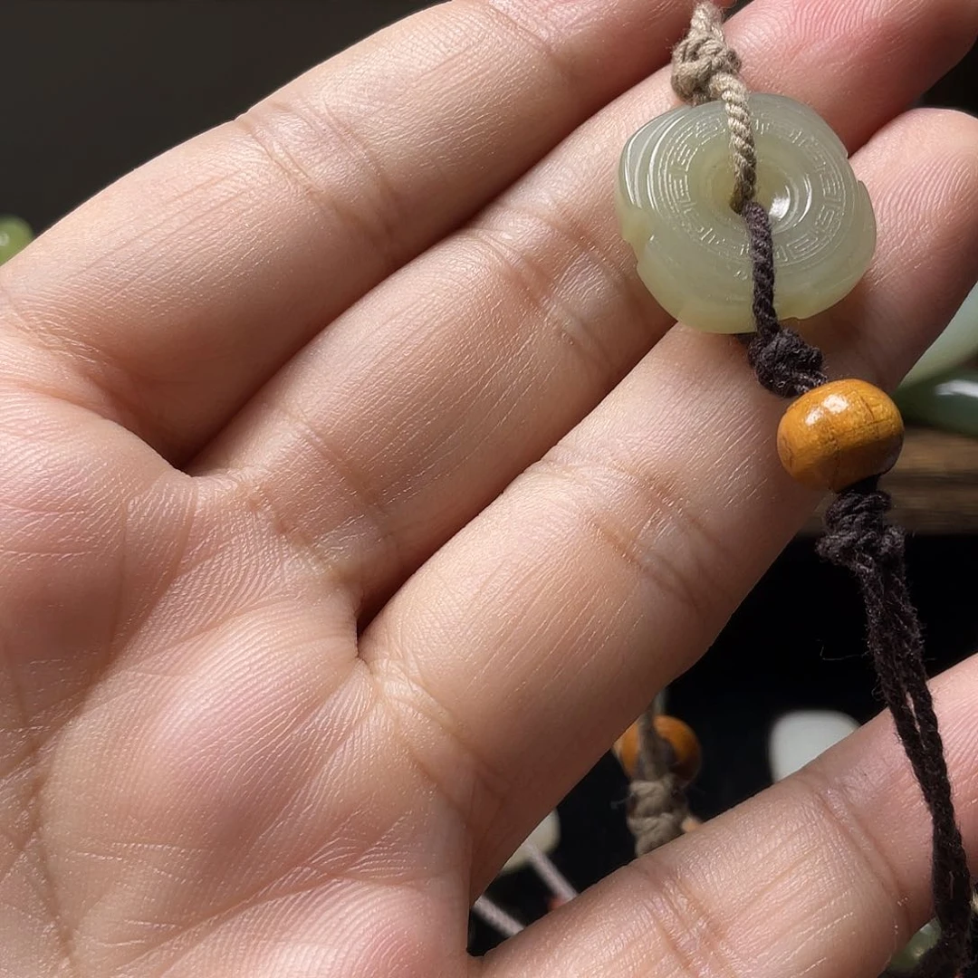 手绳未镶嵌和田玉