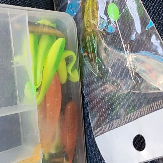 羽***凡208号随机混搭假饵
