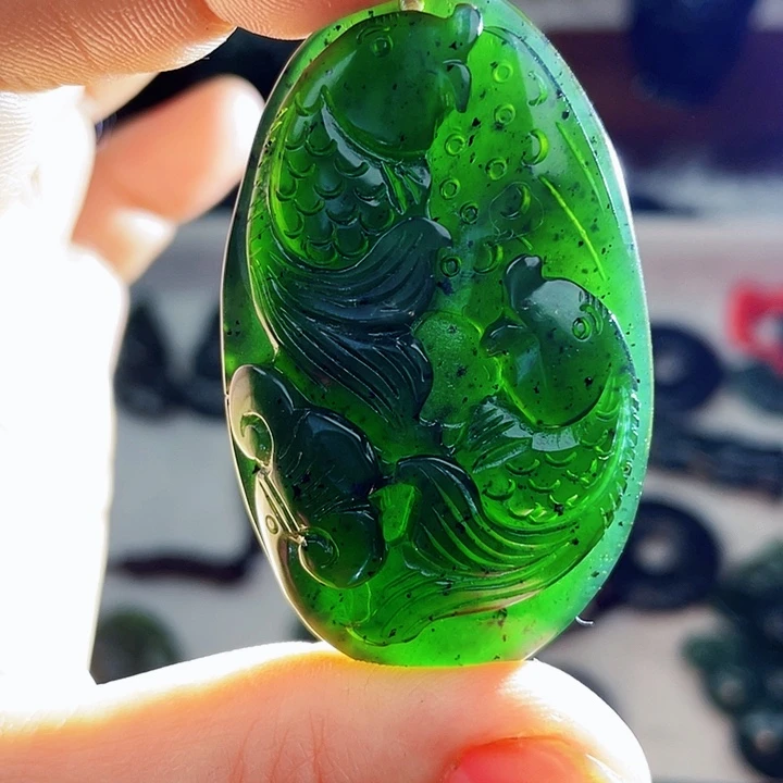 蛇纹石玉未镶嵌挂件