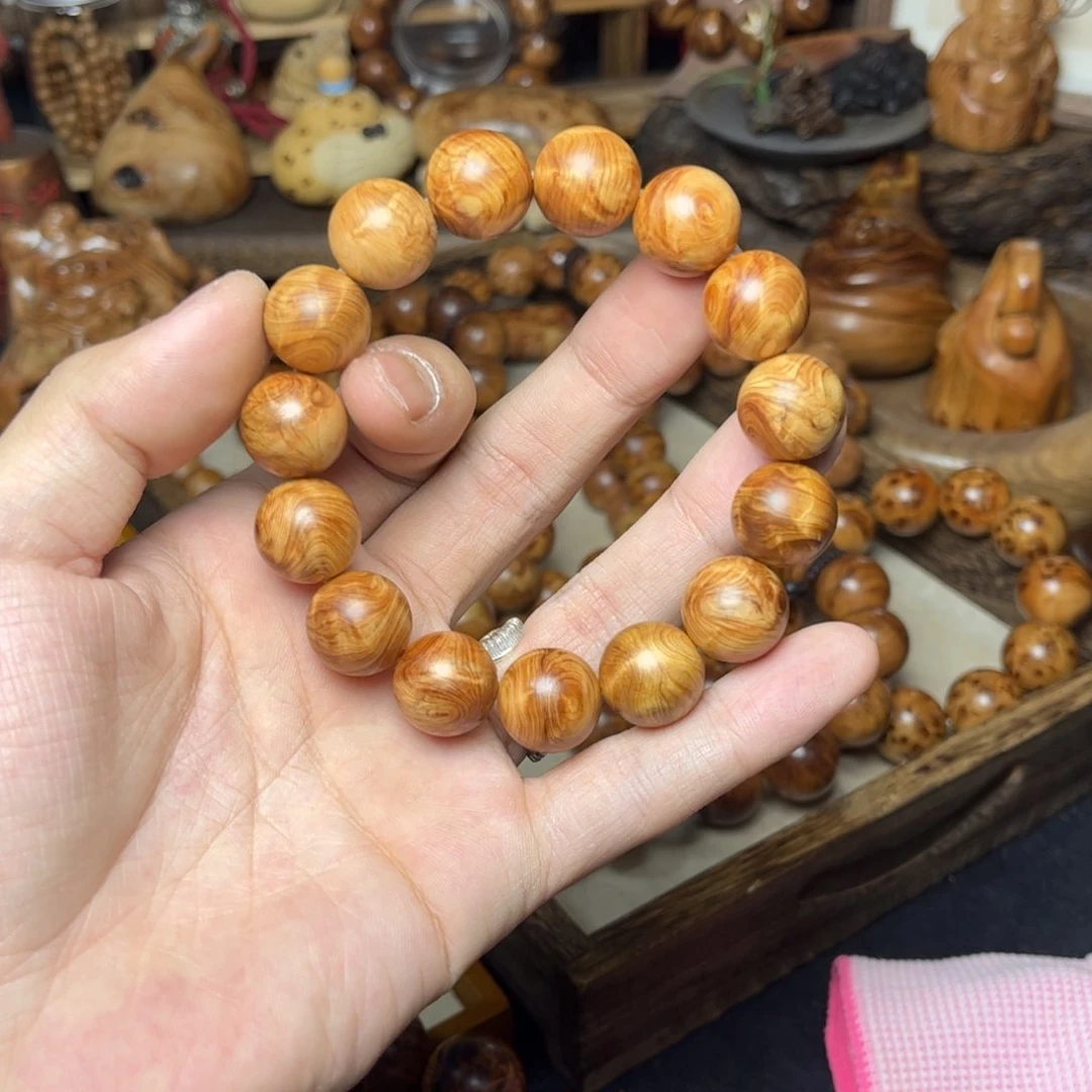 把件柏木（崖柏）太行崖柏绿筋1.5闪电乱纹