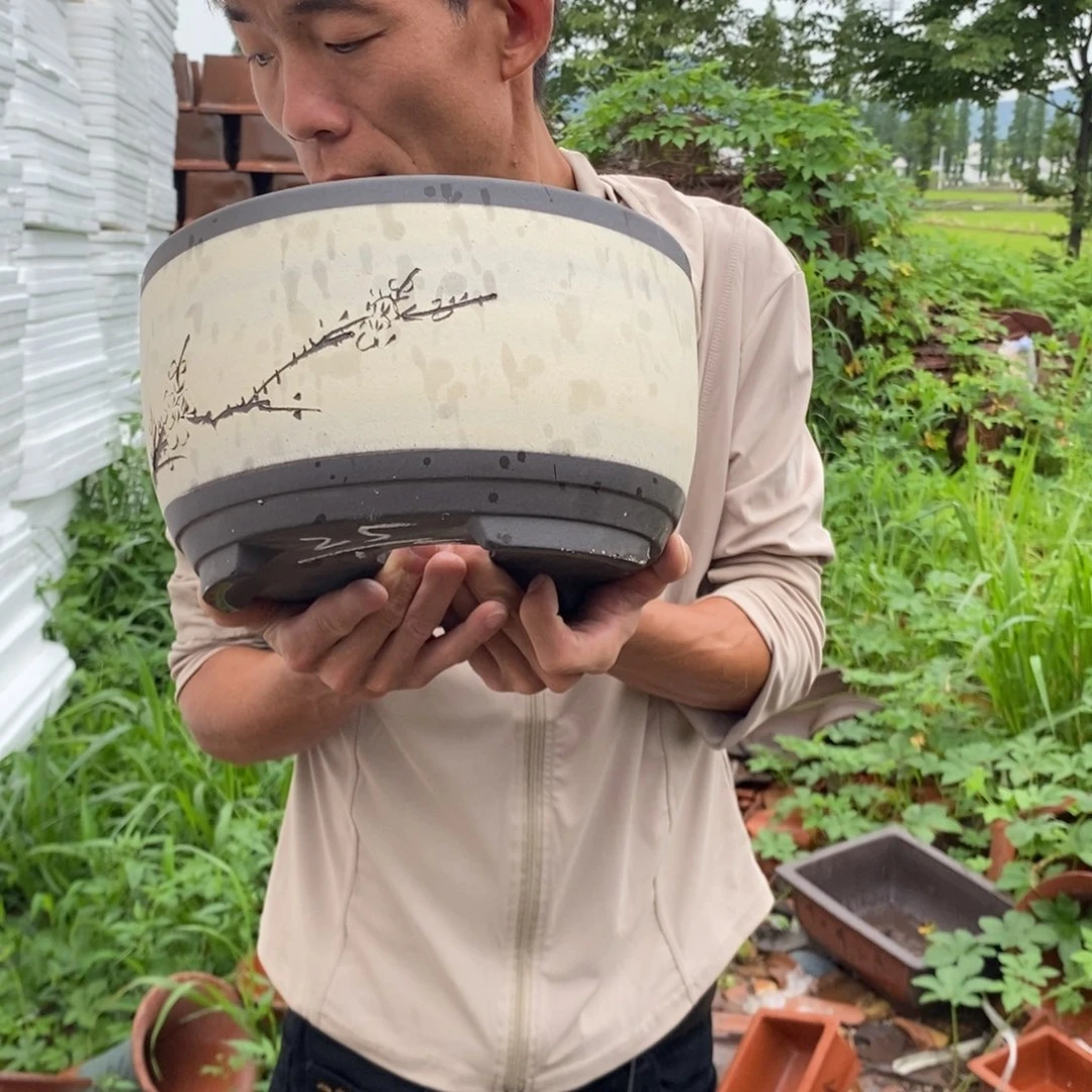 紫砂花盆紫砂艺术学院的学生时代