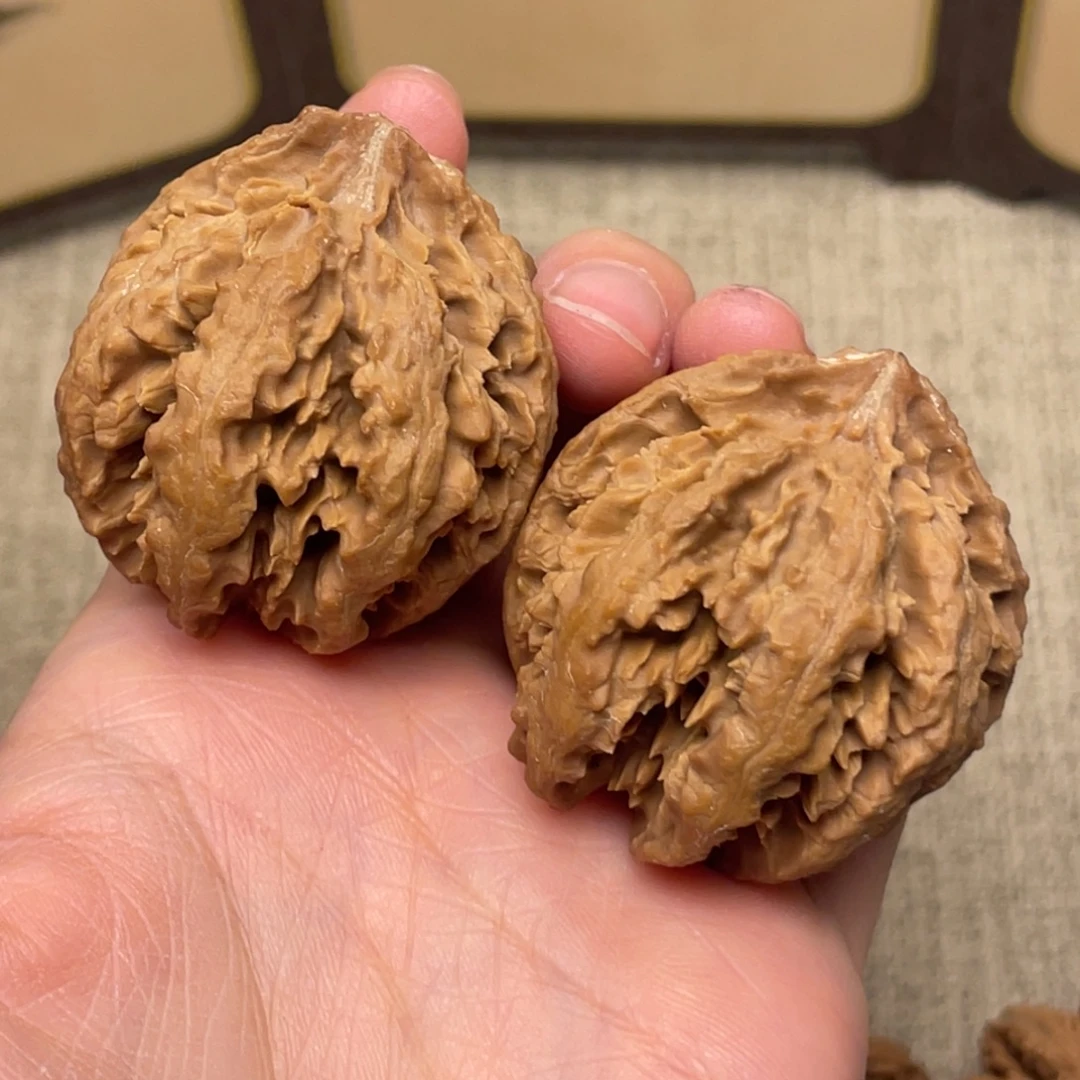 白***哥文玩核桃把件秦岭核桃47号