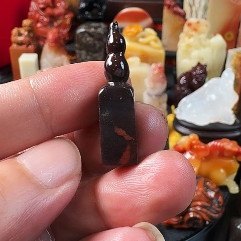寿山石寿山月尾紫