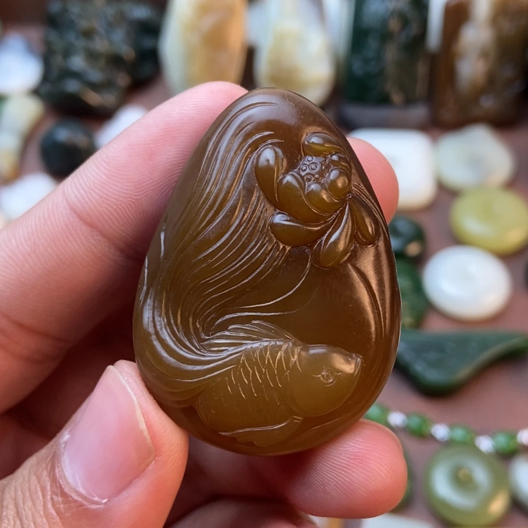 和田玉未镶嵌挂件