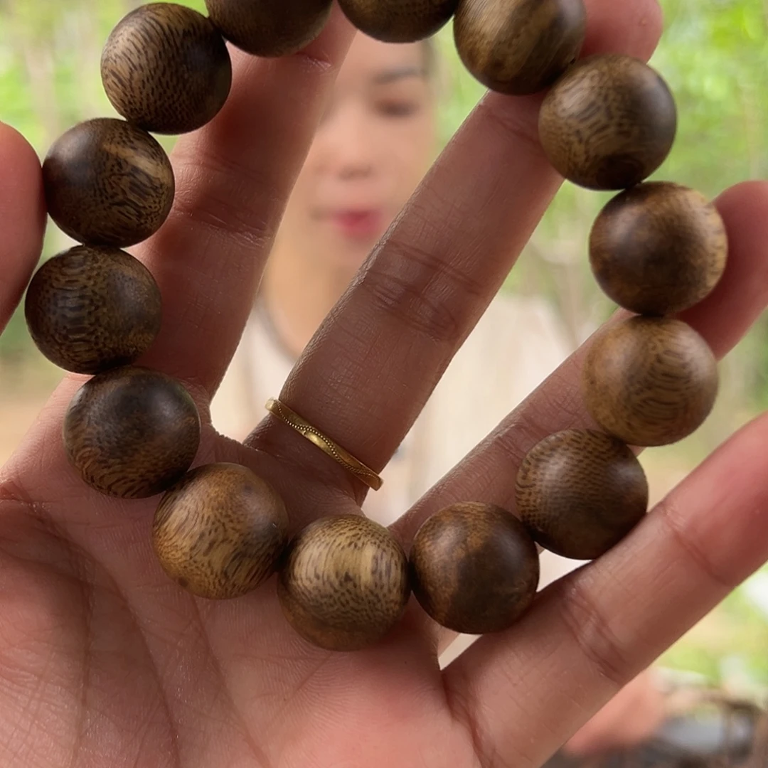 逸***山沉香沉香碎屑圆珠单圈1.6多样性发一17克+