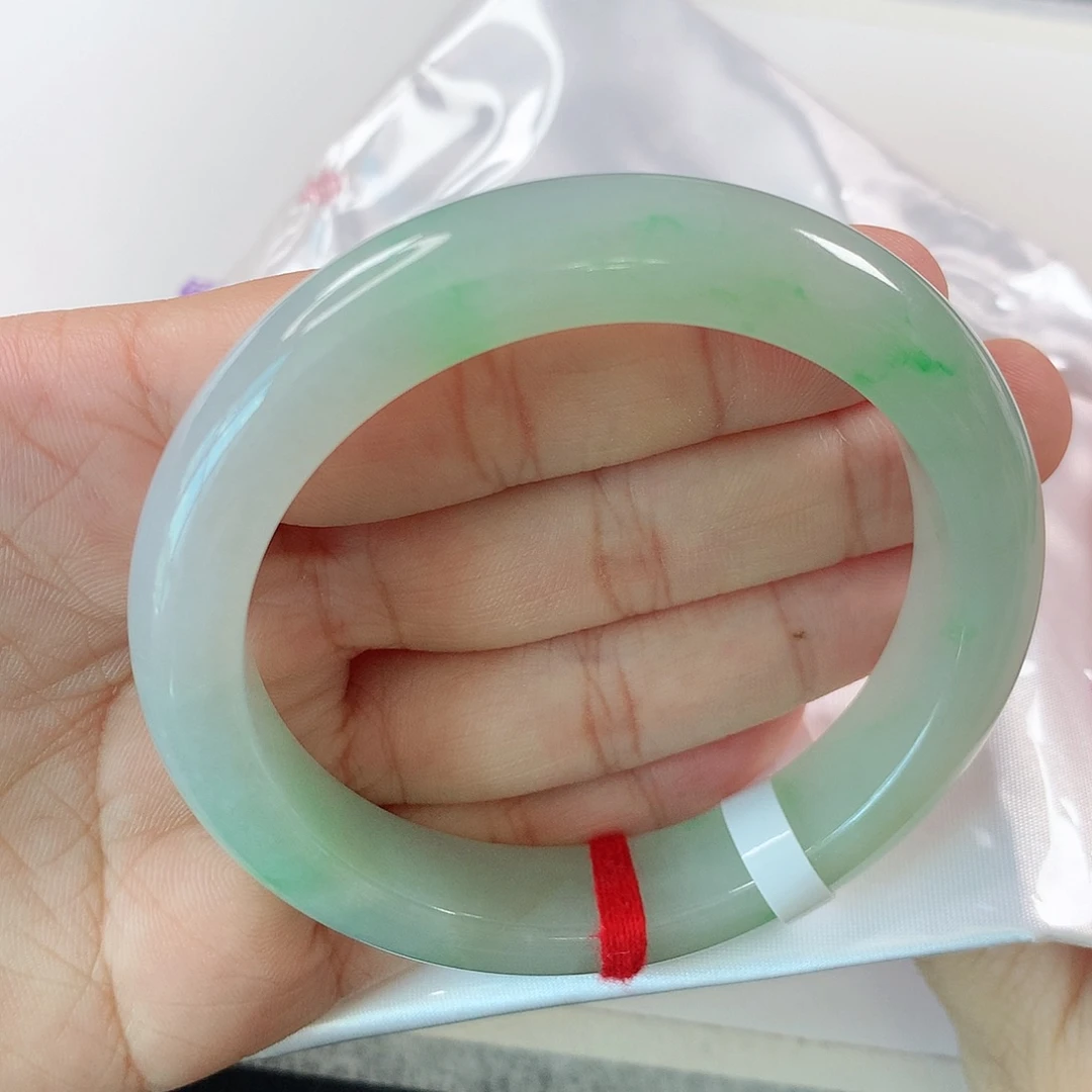未镶嵌手镯翡翠 需包容裂纹 ①⑥③