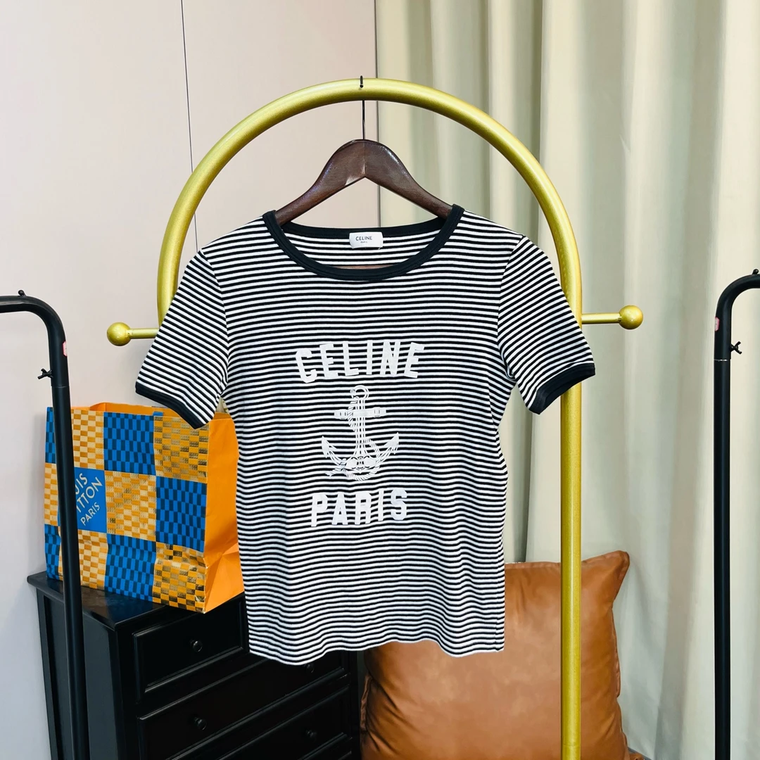 99新 Celine/思琳 黑白条纹字母logo短袖 xs码