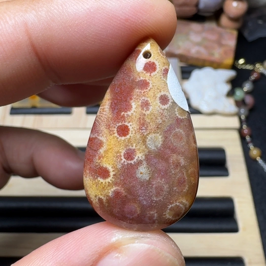 硅化玉未镶嵌纯天然色有机玉石保真色