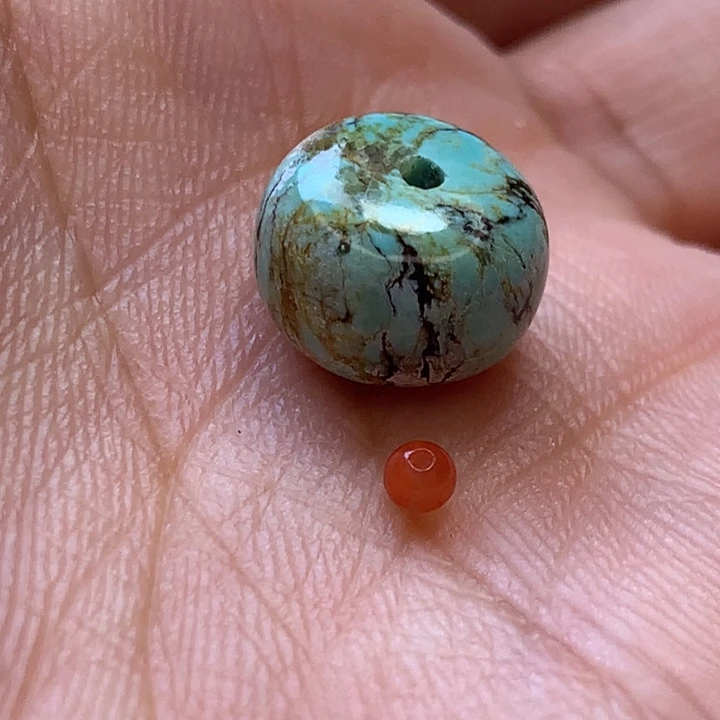 南红玛瑙未镶嵌珠宝奇石