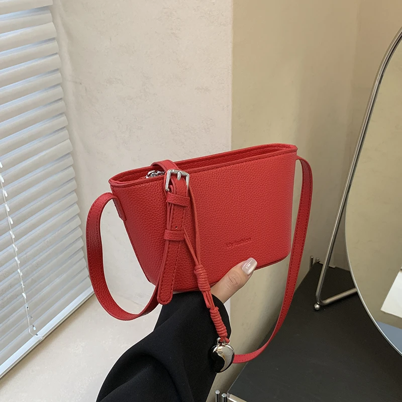 时尚女包2025春日限定新款洋气百搭夏季潮流单肩斜挎包小包